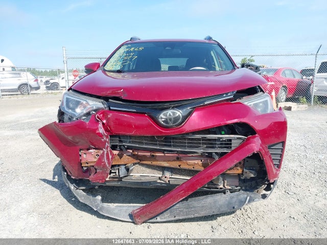 2018 Toyota Rav4 Le მანქანა იყიდება აუქციონზე, vin: 2T3BFREV7JW801327, აუქციონის ნომერი: 12647663