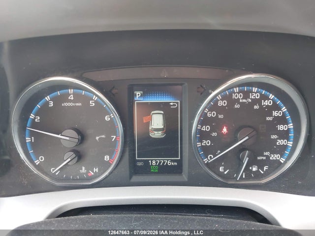 2018 Toyota Rav4 Le მანქანა იყიდება აუქციონზე, vin: 2T3BFREV7JW801327, აუქციონის ნომერი: 12647663