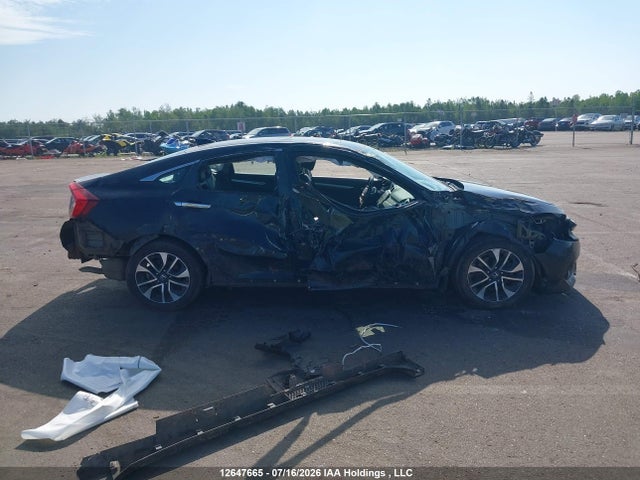 2HGFC1F9XHH107028 Honda Civic Touring