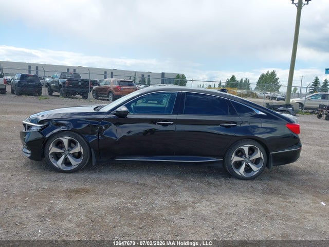 Aukcja sprzedaży 2018 Honda Accord Touring, vin: 1HGCV1F95JA808660, numer aukcji: 12647679
