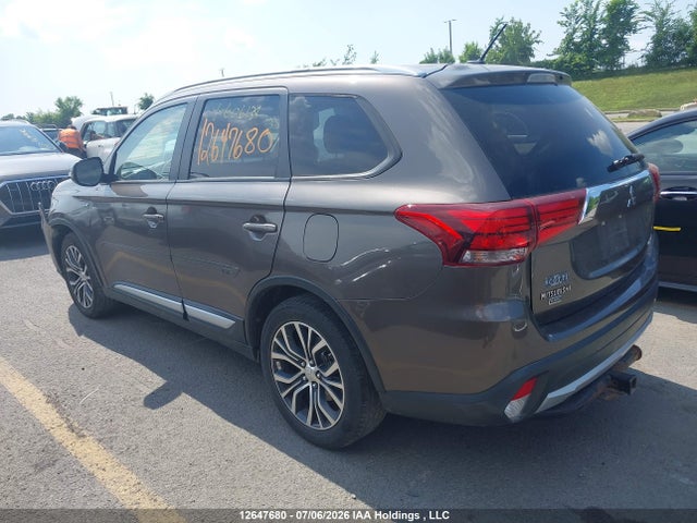 JA4JZ3AX4GZ606134 Mitsubishi Outlander Se