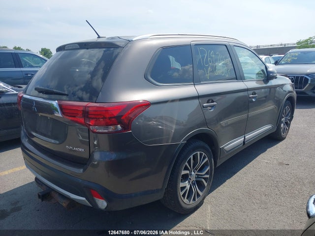 JA4JZ3AX4GZ606134 Mitsubishi Outlander Se