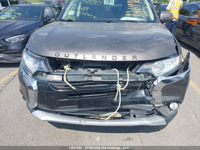 JA4JZ3AX4GZ606134 Mitsubishi Outlander Se