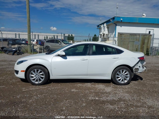 12647681 :رقم المزاد ، 1YVHZ8BH2B5M00426 vin ، 2011 Mazda 6 I مزاد بيع