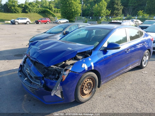 12647702 :رقم المزاد ، KMHD84LF3LU087855 vin ، 2020 Hyundai Elantra Preferred Auto Ivt مزاد بيع