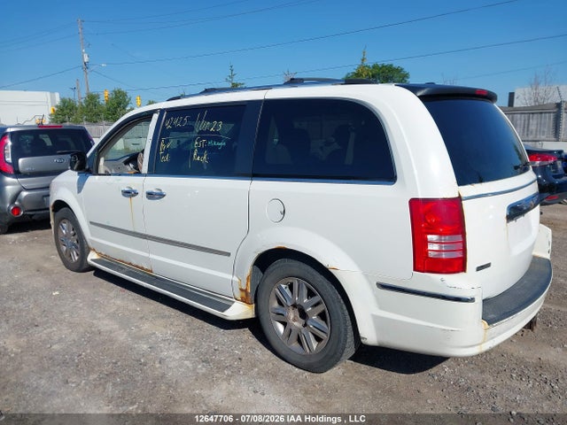 2008 Chrysler Town & Country მანქანა იყიდება აუქციონზე, vin: 2A8HR64X68R812108, აუქციონის ნომერი: 12647706