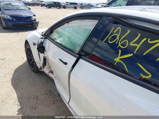 Tesla MODEL 3 2021 5YJ3E1EC9MF031469 Image 18