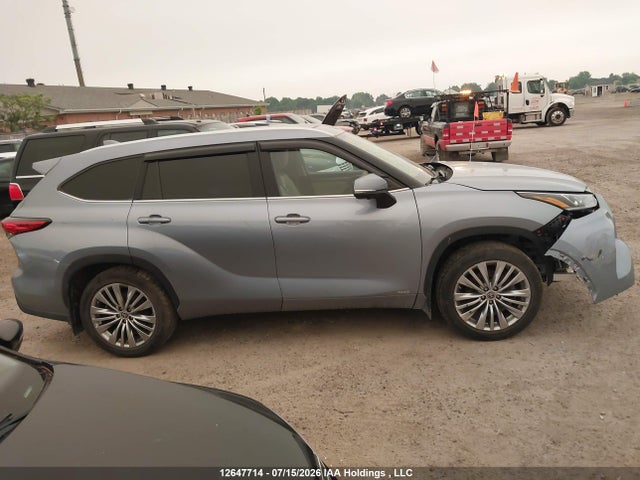Aukcja sprzedaży 2023 Toyota Highlander, vin: 5TDEBRCH8PS108556, numer aukcji: 12647714