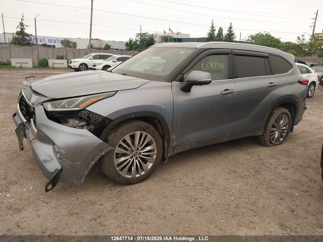 Aukcja sprzedaży 2023 Toyota Highlander, vin: 5TDEBRCH8PS108556, numer aukcji: 12647714