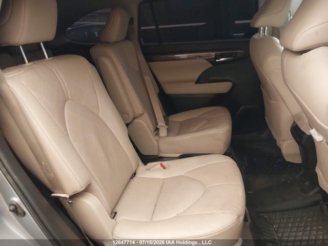 Aukcja sprzedaży 2023 Toyota Highlander, vin: 5TDEBRCH8PS108556, numer aukcji: 12647714