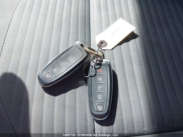 12647735 :رقم المزاد ، 1FMCU9J99HUD31694 vin ، 2017 Ford Escape Titanium مزاد بيع
