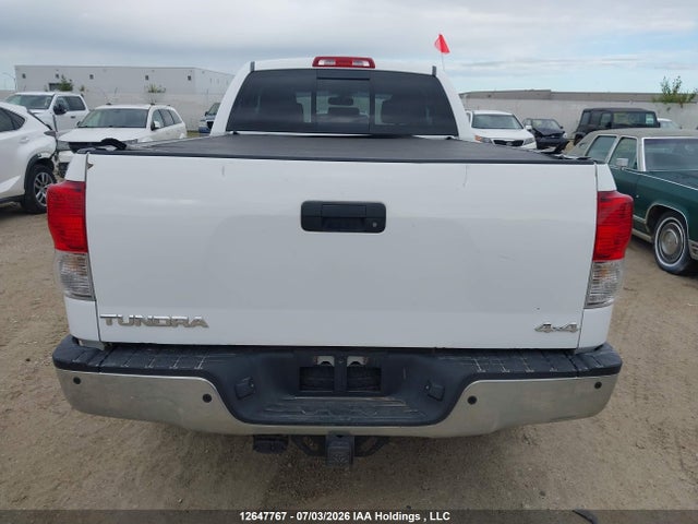 Продажа на аукционе авто 2010 Toyota Tundra Double Cab Sr5, vin: 5TFUM5F10AX015528, номер лота: 12647767