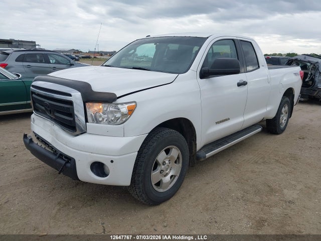 Продажа на аукционе авто 2010 Toyota Tundra Double Cab Sr5, vin: 5TFUM5F10AX015528, номер лота: 12647767