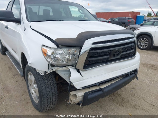 Продажа на аукционе авто 2010 Toyota Tundra Double Cab Sr5, vin: 5TFUM5F10AX015528, номер лота: 12647767