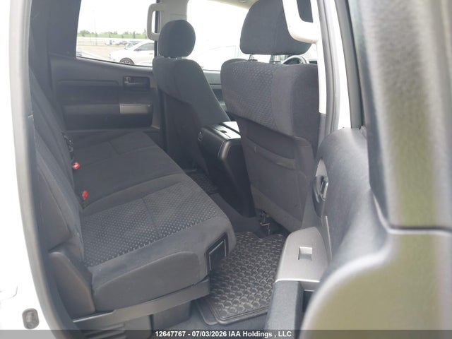 Продажа на аукционе авто 2010 Toyota Tundra Double Cab Sr5, vin: 5TFUM5F10AX015528, номер лота: 12647767