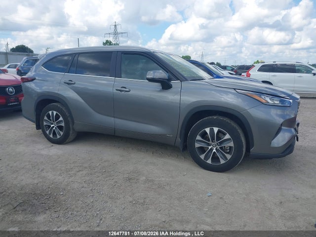 Продаж на аукціоні авто 2026 Toyota Highlander Hybrid Hybrid, vin: 5TDKBRCH3TS697092, номер лоту: 12647781