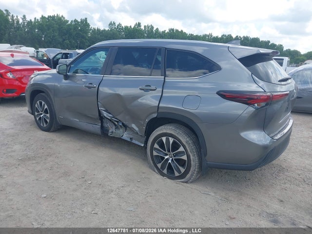 Продаж на аукціоні авто 2026 Toyota Highlander Hybrid Hybrid, vin: 5TDKBRCH3TS697092, номер лоту: 12647781