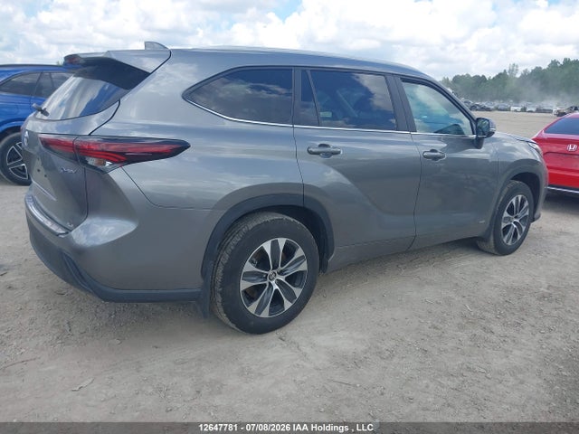 Продаж на аукціоні авто 2026 Toyota Highlander Hybrid Hybrid, vin: 5TDKBRCH3TS697092, номер лоту: 12647781