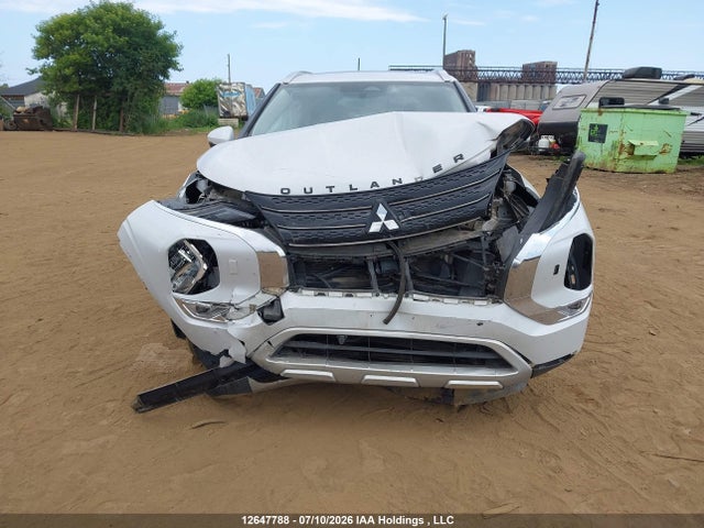 Mitsubishi Outlander 2024 JA4J4VA80RZ631473 Image 6