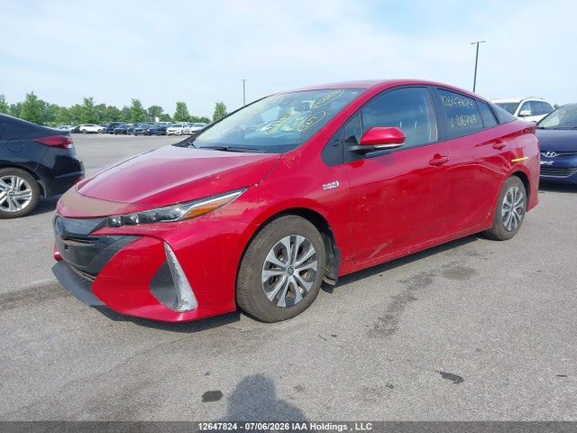 Toyota Prius Prime Upgrade 2022 JTDKAMFP4N3216747 Image 2