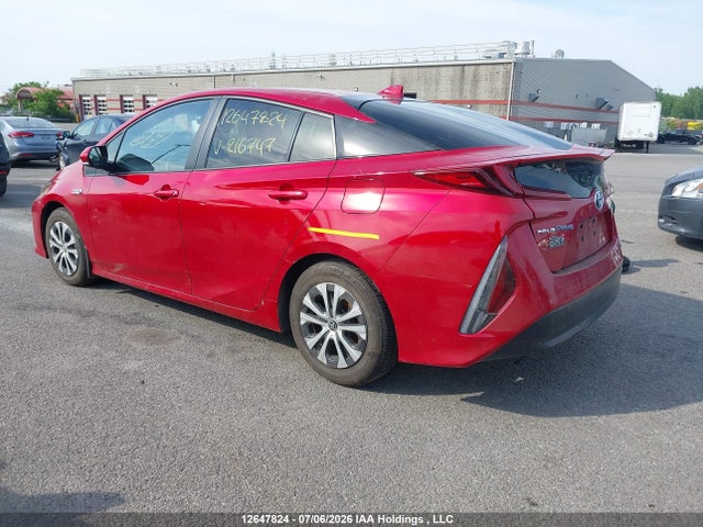 Toyota Prius Prime Upgrade 2022 JTDKAMFP4N3216747 Image 3