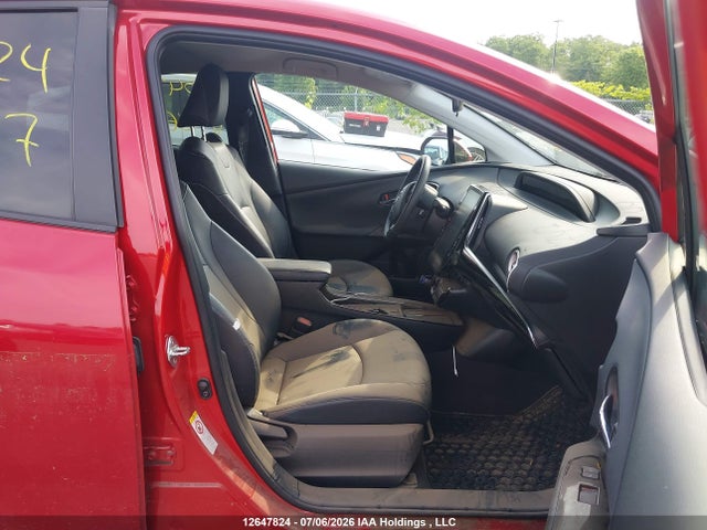 Toyota Prius Prime Upgrade 2022 JTDKAMFP4N3216747 Image 5