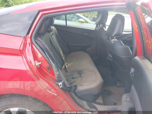Toyota Prius Prime Upgrade 2022 JTDKAMFP4N3216747 Image 8