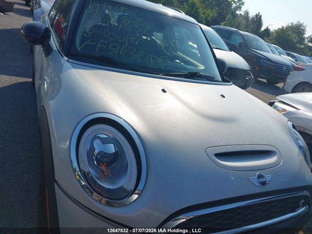 Mini 5 Door Cooper S 2018 WMWXU3C55J2F51638 Image 12