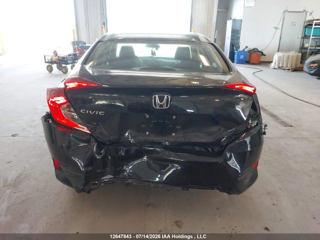 Honda Civic 2018 2HGFC2F8XJH037534 Image 17