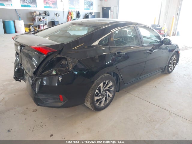 Honda Civic 2018 2HGFC2F8XJH037534 Image 4