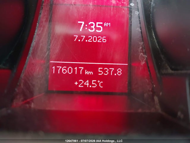 12647861 :رقم المزاد ، WAUSFBFR5BA033143 vin ، 2011 Audi A5 مزاد بيع