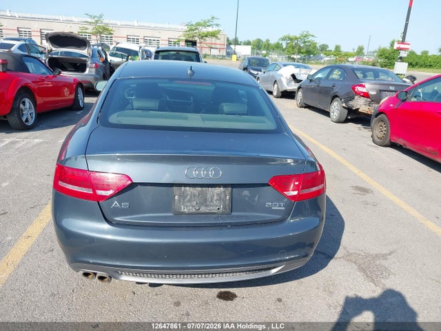 12647861 :رقم المزاد ، WAUSFBFR5BA033143 vin ، 2011 Audi A5 مزاد بيع