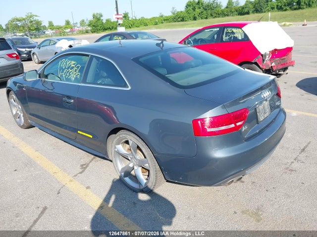 12647861 :رقم المزاد ، WAUSFBFR5BA033143 vin ، 2011 Audi A5 مزاد بيع