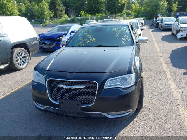 2C3CCASG2GH111650 Chrysler 300c Platinum