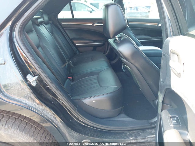 2C3CCASG2GH111650 Chrysler 300c Platinum