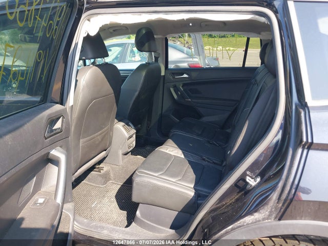 Volkswagen Tiguan Highline 2018 3VV4B7AX1JM191427 Image 8