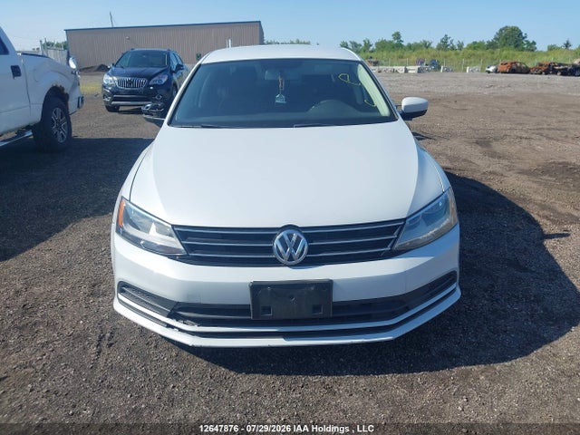3VW2B7AJ1HM291861 Volkswagen Jetta 1.4 Tsi Trendline+