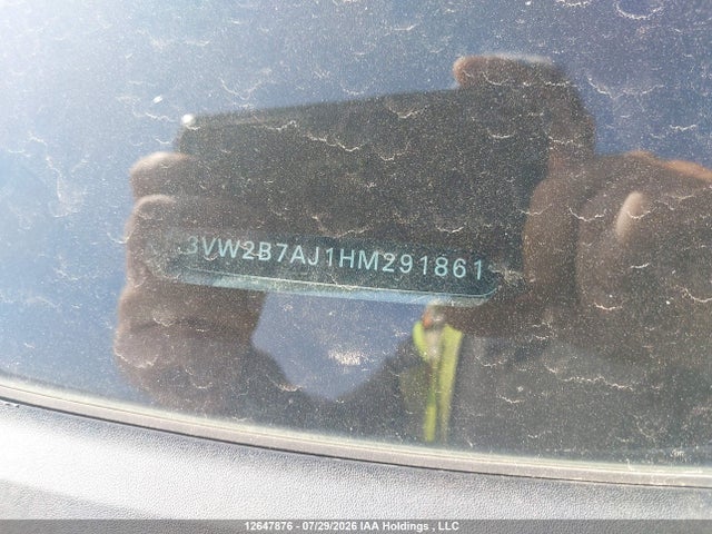 3VW2B7AJ1HM291861 Volkswagen Jetta 1.4 Tsi Trendline+
