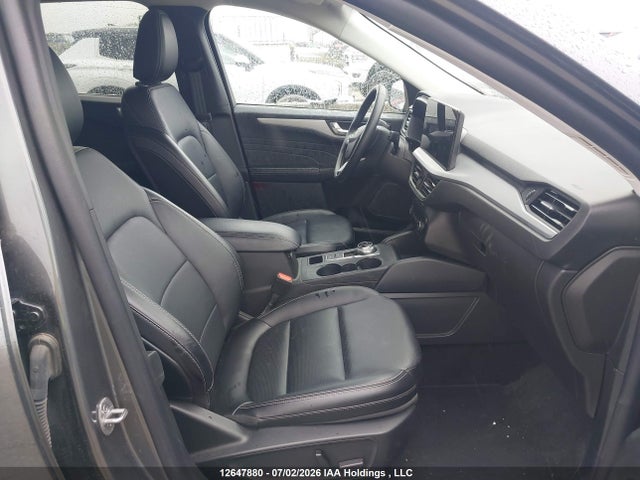 12647880 :رقم المزاد ، 1FMCU9JA2SUB24694 vin ، 2025 Ford Escape Platinum مزاد بيع