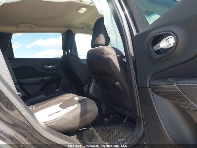 2014 Jeep Cherokee Latitude მანქანა იყიდება აუქციონზე, vin: 1C4PJLCS0EW275074, აუქციონის ნომერი: 12647894