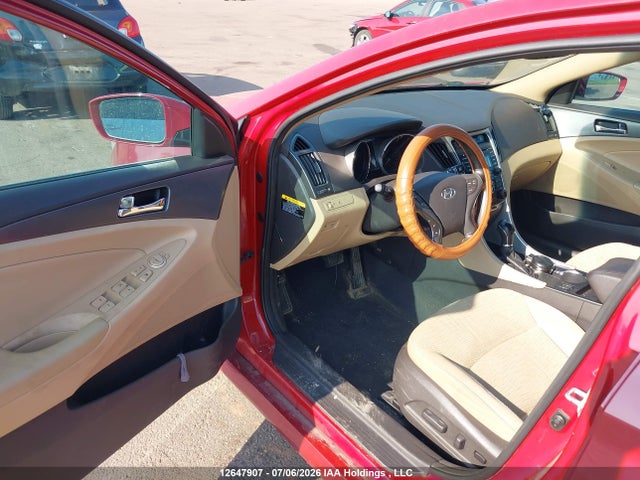 Продаж на аукціоні авто 2013 Hyundai Sonata Hybrid Limited, vin: KMHEC4A45DA070837, номер лоту: 12647907