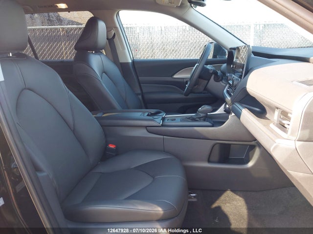 2026 Toyota Grand Highlander Hybrid Xle მანქანა იყიდება აუქციონზე, vin: 5TDACAB59TS097131, აუქციონის ნომერი: 12647928