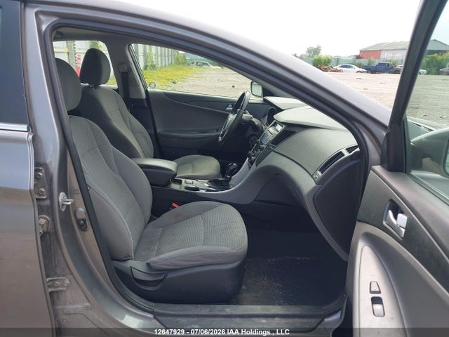12647929 :رقم المزاد ، 5NPEB4AC9DH616255 vin ، 2013 Hyundai Sonata Gls مزاد بيع