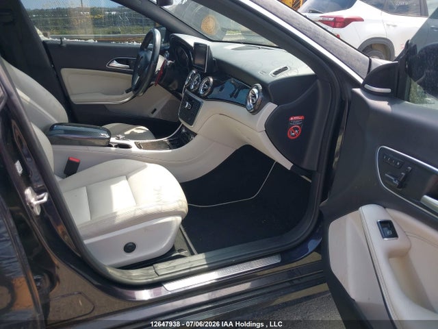 WDDSJ4GB6EN087701 Mercedes-Benz CLA 250 4MATIC