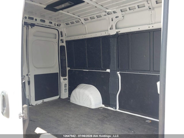RAM Promaster 2500 High Roof 2025 3C6LRVCG3SE540758 Image 8