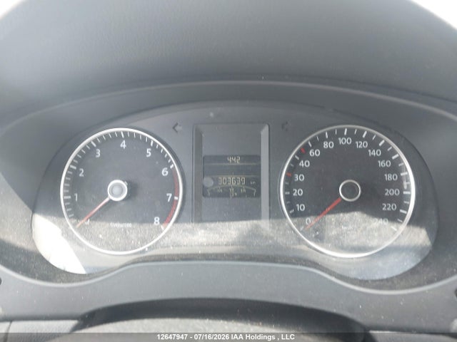 2012 Volkswagen Jetta 2.5l Comfortline/2.5l Sportline მანქანა იყიდება აუქციონზე, vin: 3VWDX7AJXCM384610, აუქციონის ნომერი: 12647947