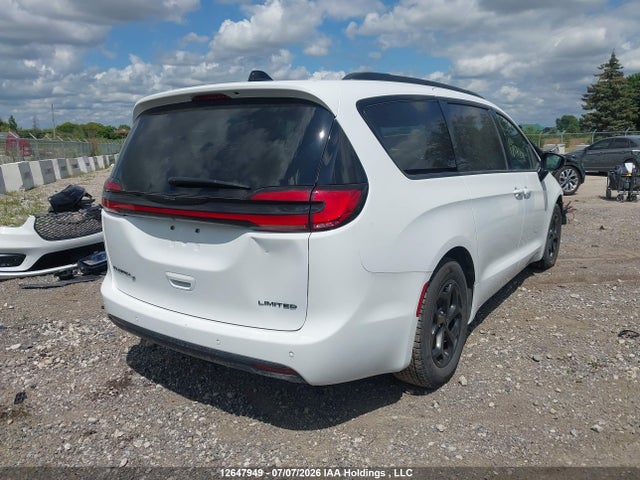 Chrysler Pacifica Limited 2025 2C4RC1GG7SR602183 Image 4