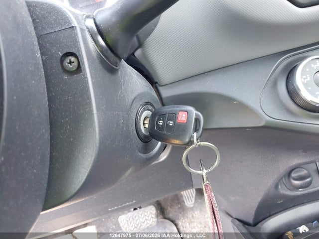 Продажа на аукционе авто 2015 Toyota Yaris Se, vin: VNKKTUD34FA039745, номер лота: 12647975