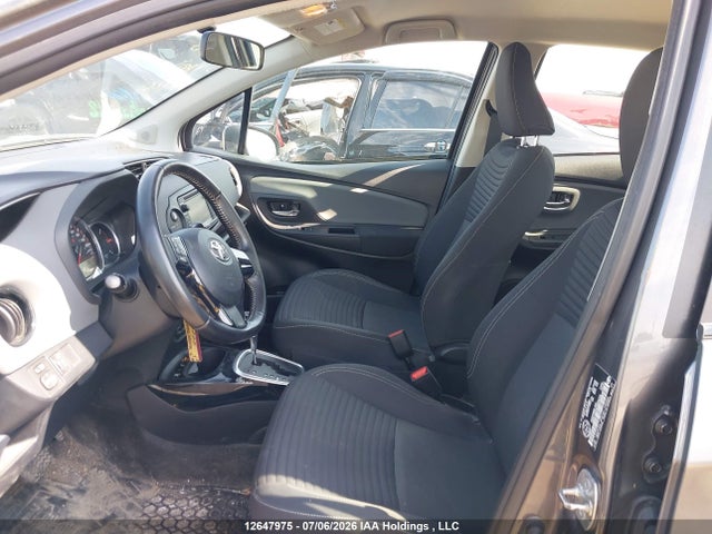 VNKKTUD34FA039745 Toyota Yaris Se