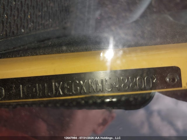 Auction sale of the 2019 Jeep Wrangler Unlimited Sahara, vin: 1C4HJXEGXKW548800, lot number: 12647994